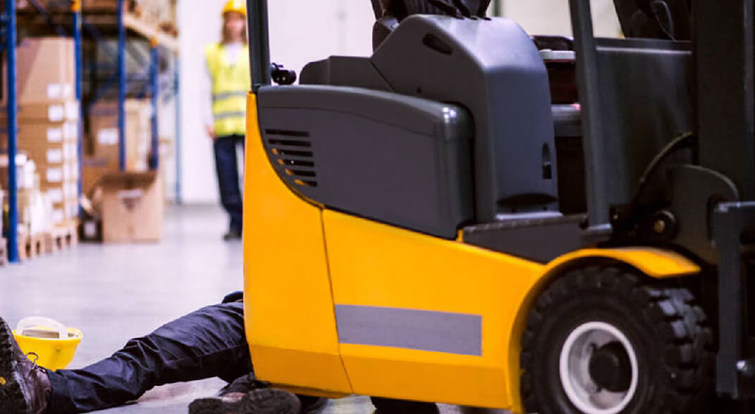 Smart Forklift Collision Avoidance: AI Camera System for Safer Warehouse Operations